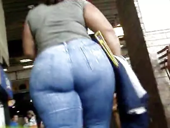 ፊንጢጣ ከኮሎምቢያ፣ BBW በቤት።